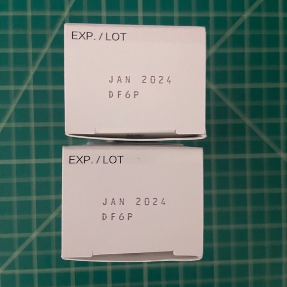 2 Voltaren 0.7 oz Arthritis pain gel. Great for helping with pain. New … - Picture 2 of 3